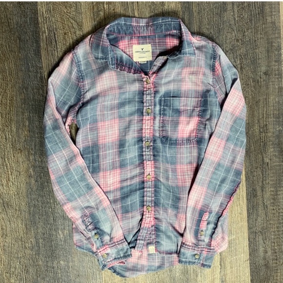 American Eagle Outfitters Tops - American Eagle Shirt American Eagle Outfitters Tops - American Eagle Shirt